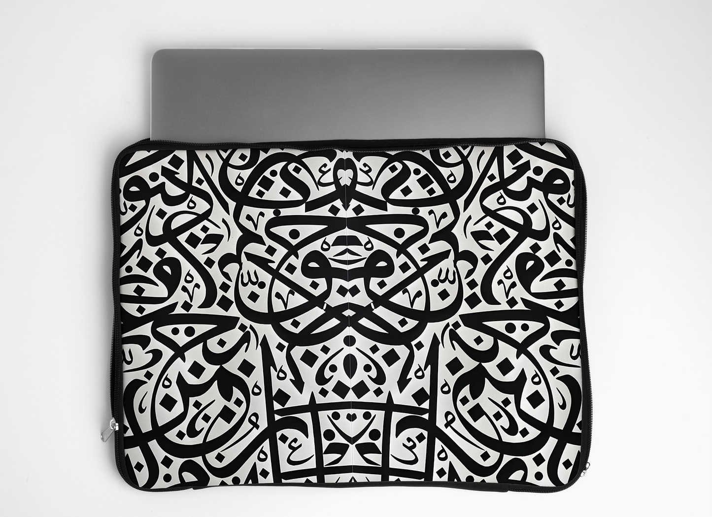 Symmetric Script Pattern